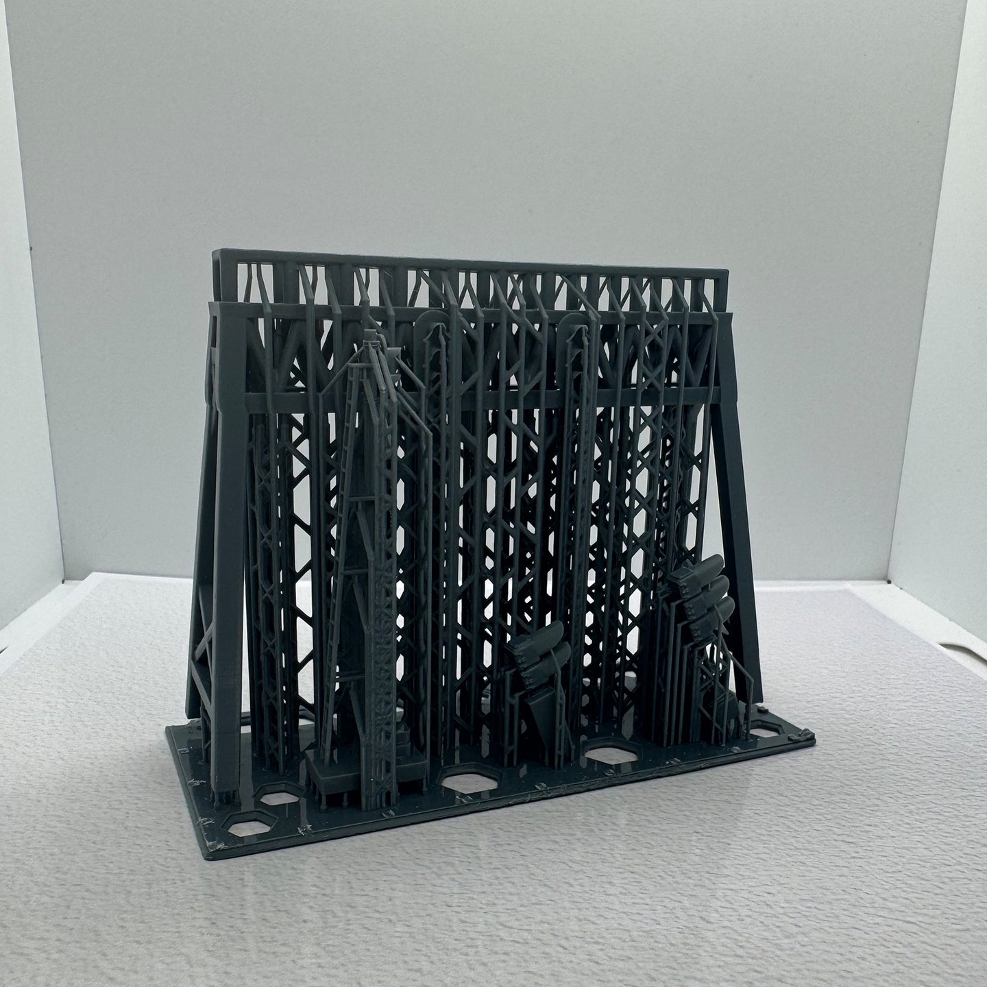 LYTS097 3D Printed Model Kit Model Railway Scenery Dwarf Block Signal And Bridge Set