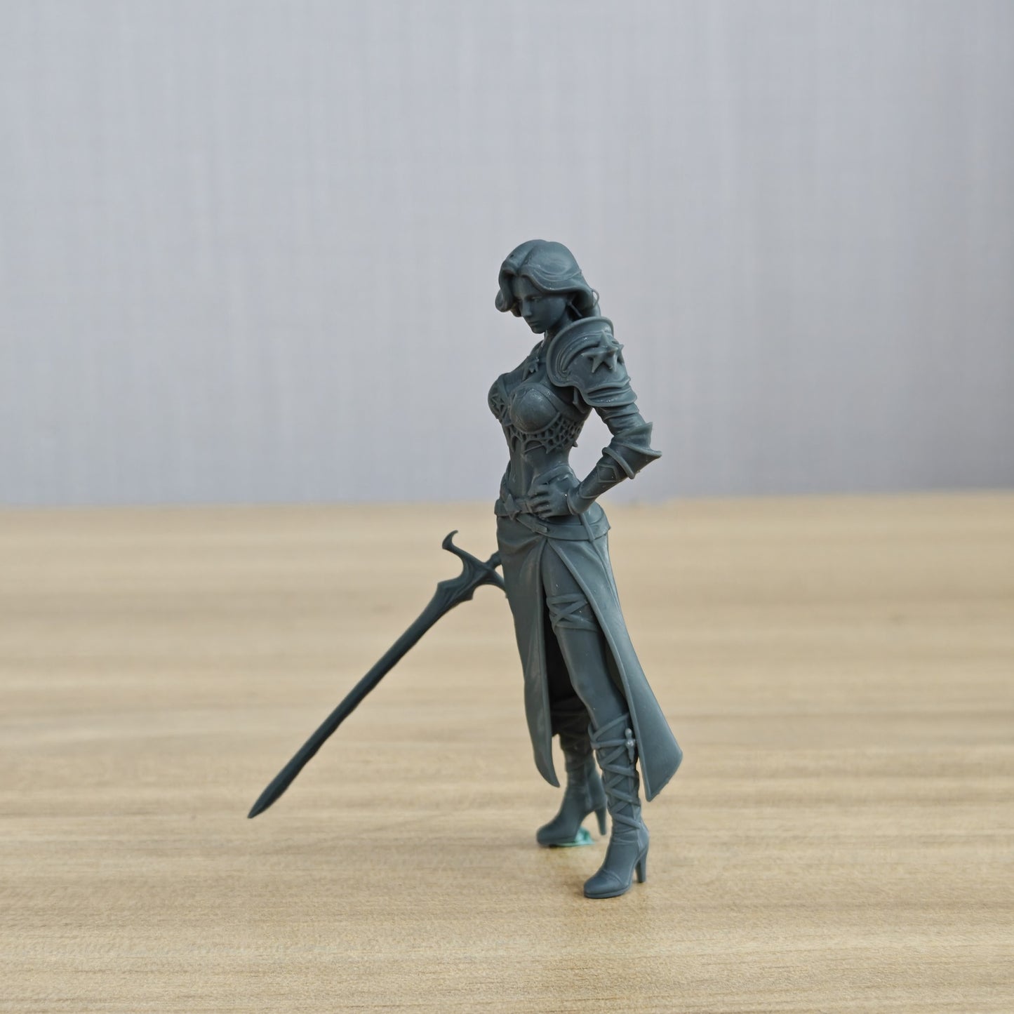 MRY-SFW LYTR1365 Star Ring Light Armor Female Swordsman Fant – LCD 3D printed resin model kit, image 4