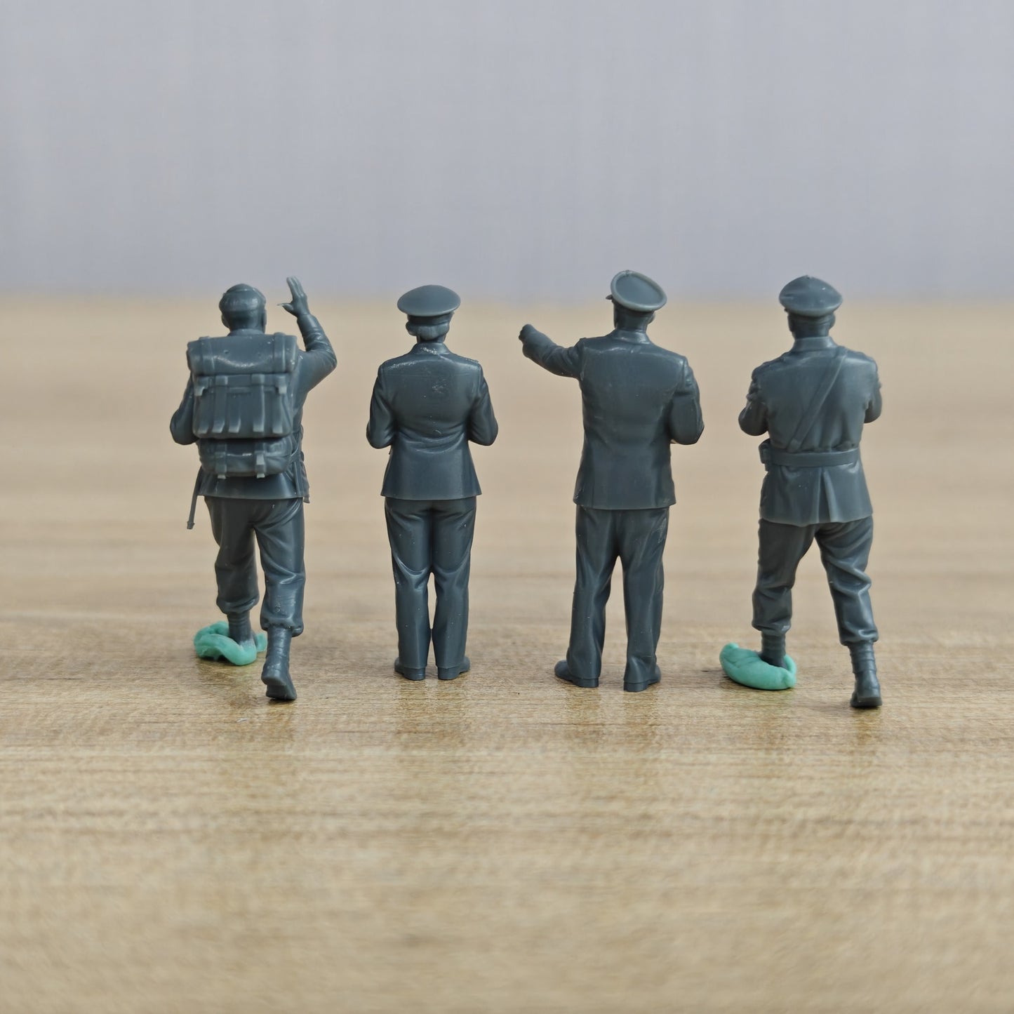 MRY-SFW SSTR1279 Dunkirk Evacuation Naval Personnel Counting Boarding Batches (4 Figures)