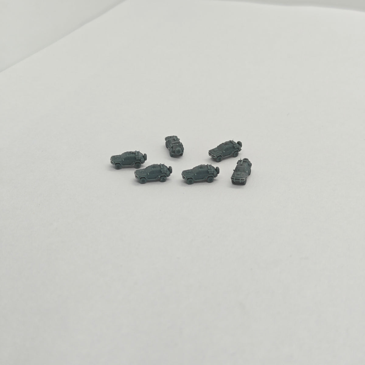 Heavy Duty Tactical Truck Unpainted Model - Ultimate DIY Project for Scale Model Builders MRY-SFW LYTA149