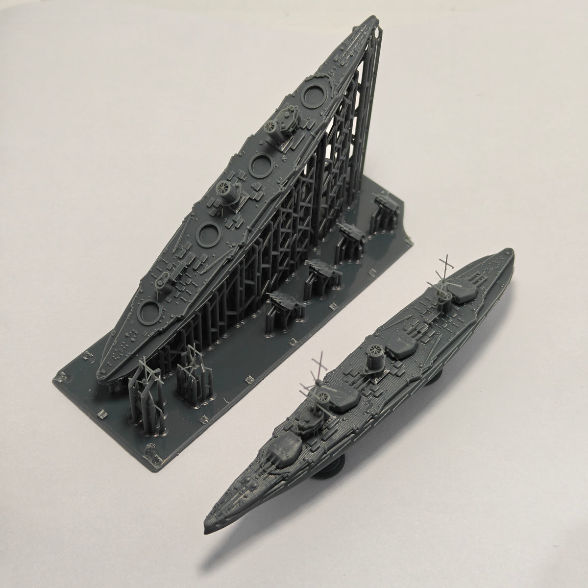 Soviet 1914 Sevastopol Gangut Class Battleship Water Line MRY-SFW LYW537