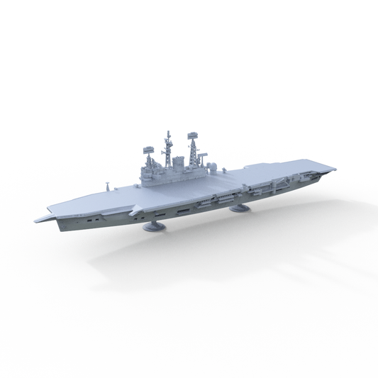 SSMODEL 719 Military Model Kit HMS Ark Royal (R09)