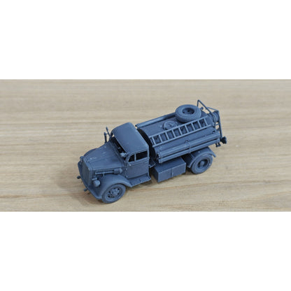 Opel Blitz 3.6 Luftwaffe Fire Truck (Germany) MRY-SFW LA720010