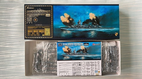 Flyhawk FH1149S 1/700 German Battleship Gneisenau 1940 Deluxe Edition Plastic Model Kit