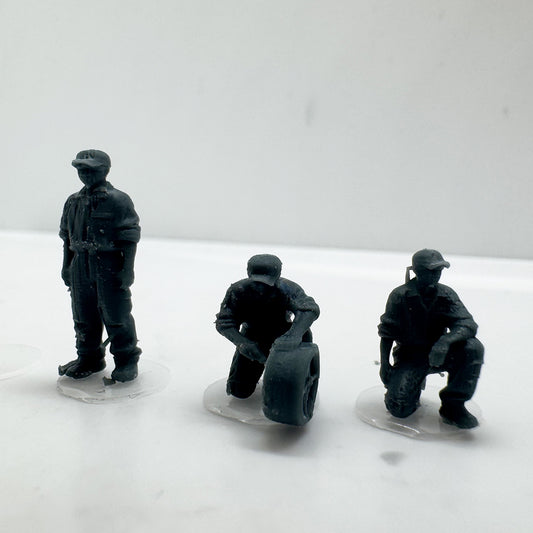 MRY-SFW LYTS139 3D Printed Auto Mechanic 3pcs Figures High Detail Repair Technician Models (with Tire & Tool) for Diorama Collection HO Scale