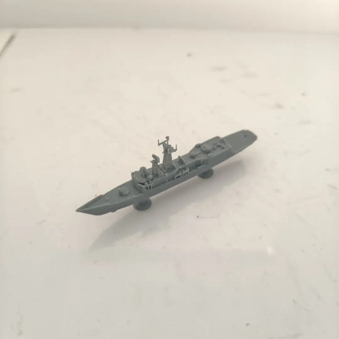 SSC155 Military Model USS FFG-7 Oliver Hazard Perry Class Frigate Water Line