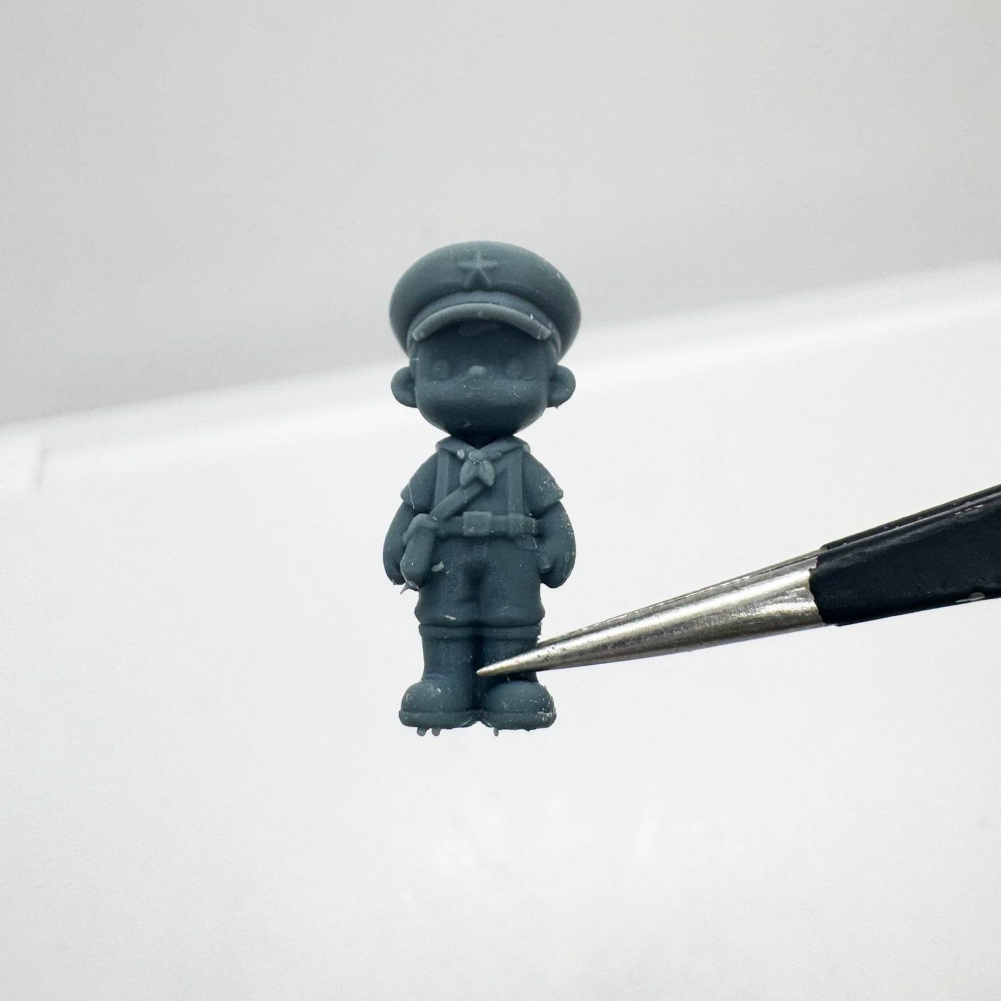 MRY-SFW LYTS148 3D Printed Q-Style Military Themed Cute Figurines Medic Soldier Themed Trendy Toy Models for Collection Deco HO Scale