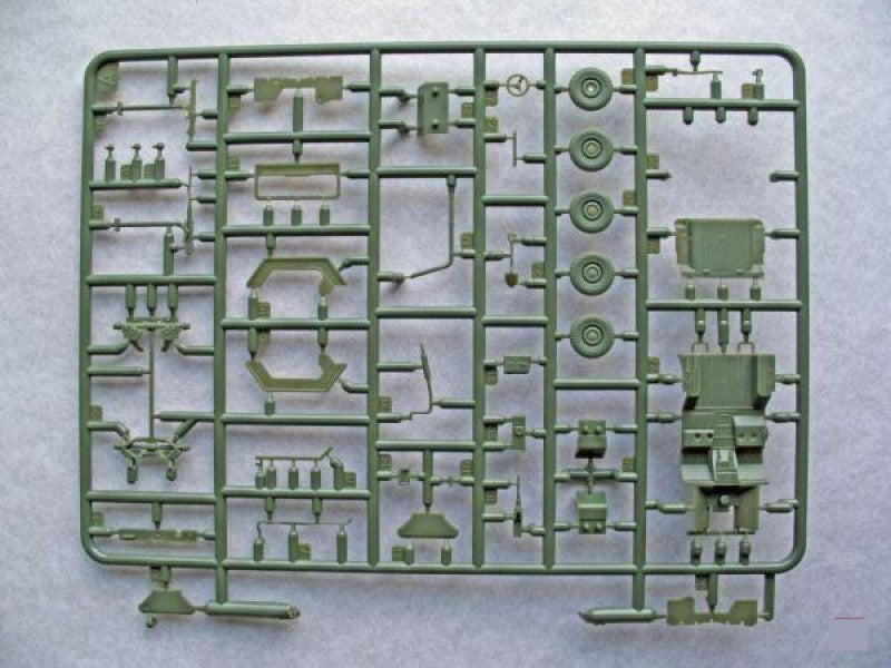 S-Model PS720152 1/72 M151A2 Plastic Model Kit – LCD 3D printed resin model kit, image 3