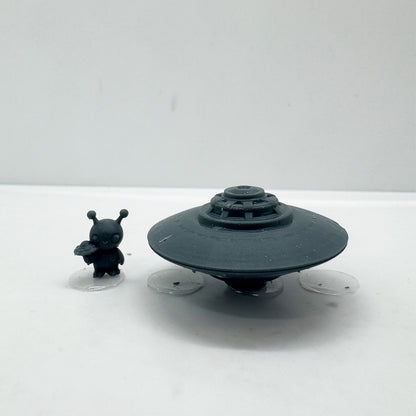 LYTS167 Q Version Alien Doll UFO Spaceship Decor - Creative 3D Printed Set
