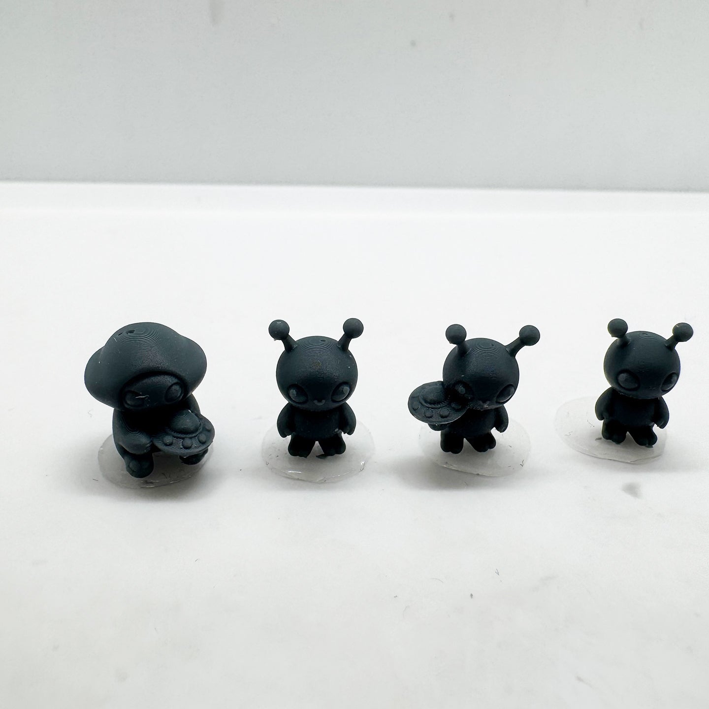 LYTS165 3D Printed Cute Alien Doll Decor Multi Style Q Version Alien Figurines for Diorama Scenes Collection Display