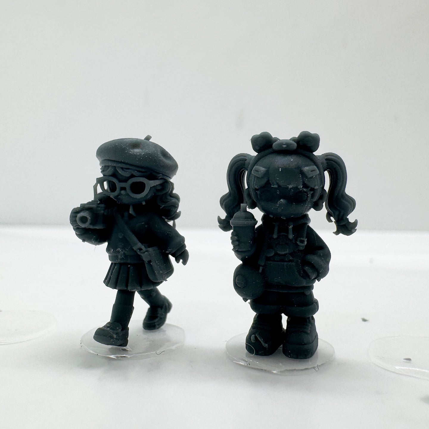 MRY-SFW MRY-SFW LYTS145 3D Printed Cute Q Style Girls School Casual Style Trendy Figurine Models for Collection Display HO Scale