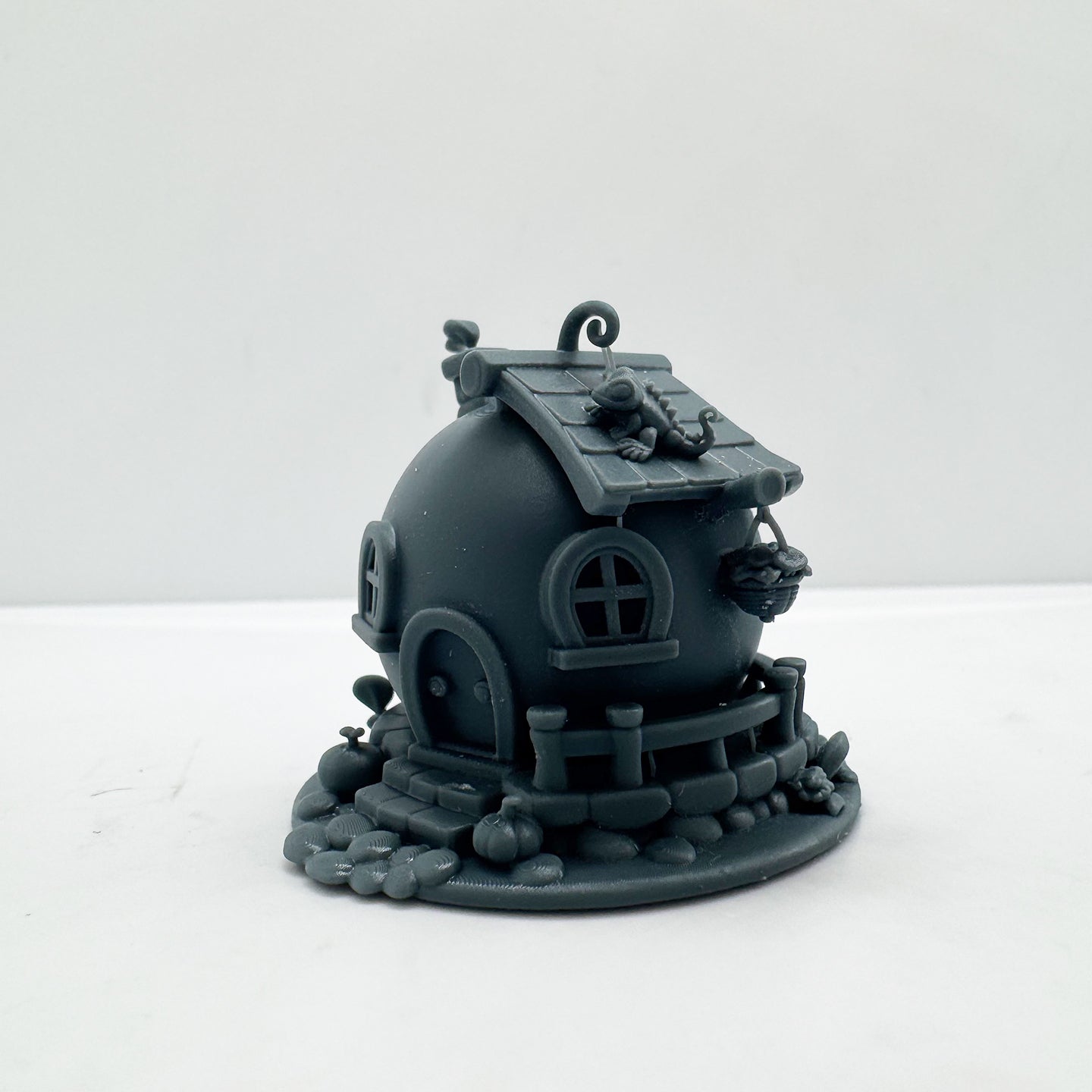 LYTS178 3D Printed Pomelo-Shaped Fairy House - Whimsical Fantasy Style Miniature Scene Decoration
