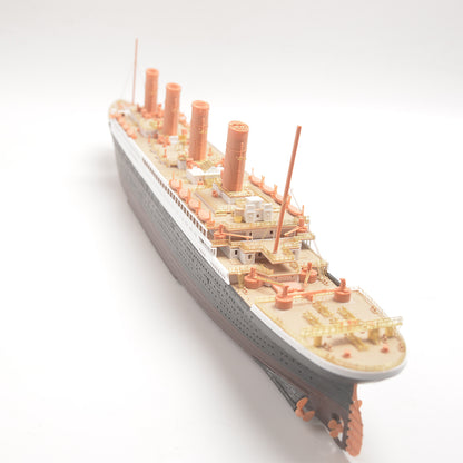 Yao's Studio 319 1/400 Model Upgrades Sets RMS Titanic For Academy