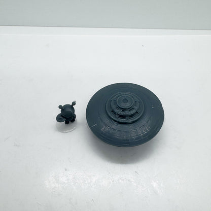 LYTS167 Q Version Alien Doll UFO Spaceship Decor - Creative 3D Printed Set