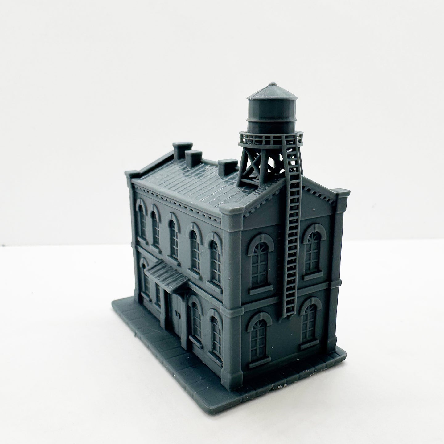 MRY-SFW LYTS126 Vintage Two - Story Building with Water Tower 3D Printed Retro Industrial & Urban Architecture Miniature for Model Train Scenes Collectors or Desktop Decoration
