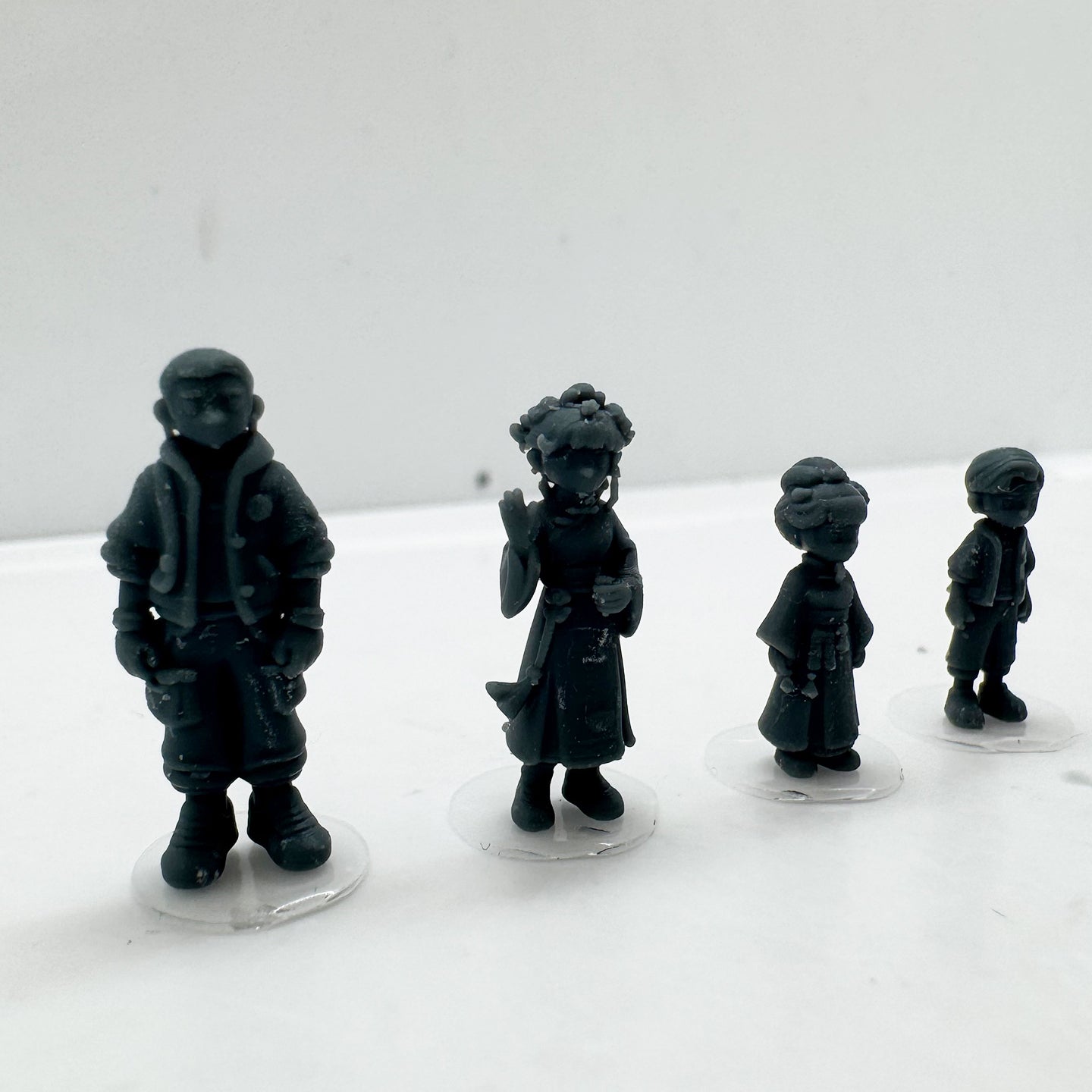 MRY-SFW LYTS140 3D Printed Chinese Style & Modern Mix 4Pcs Figures Anime Character Model Set for Collection Diorama HO Scale