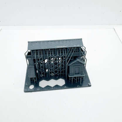 MRY-SFW LYTS123 Covered Bridge with Stone House Diorama 3D Printed Vintage Retro Architectural Miniature for Model Train Scenes Collectors or Desktop Decor