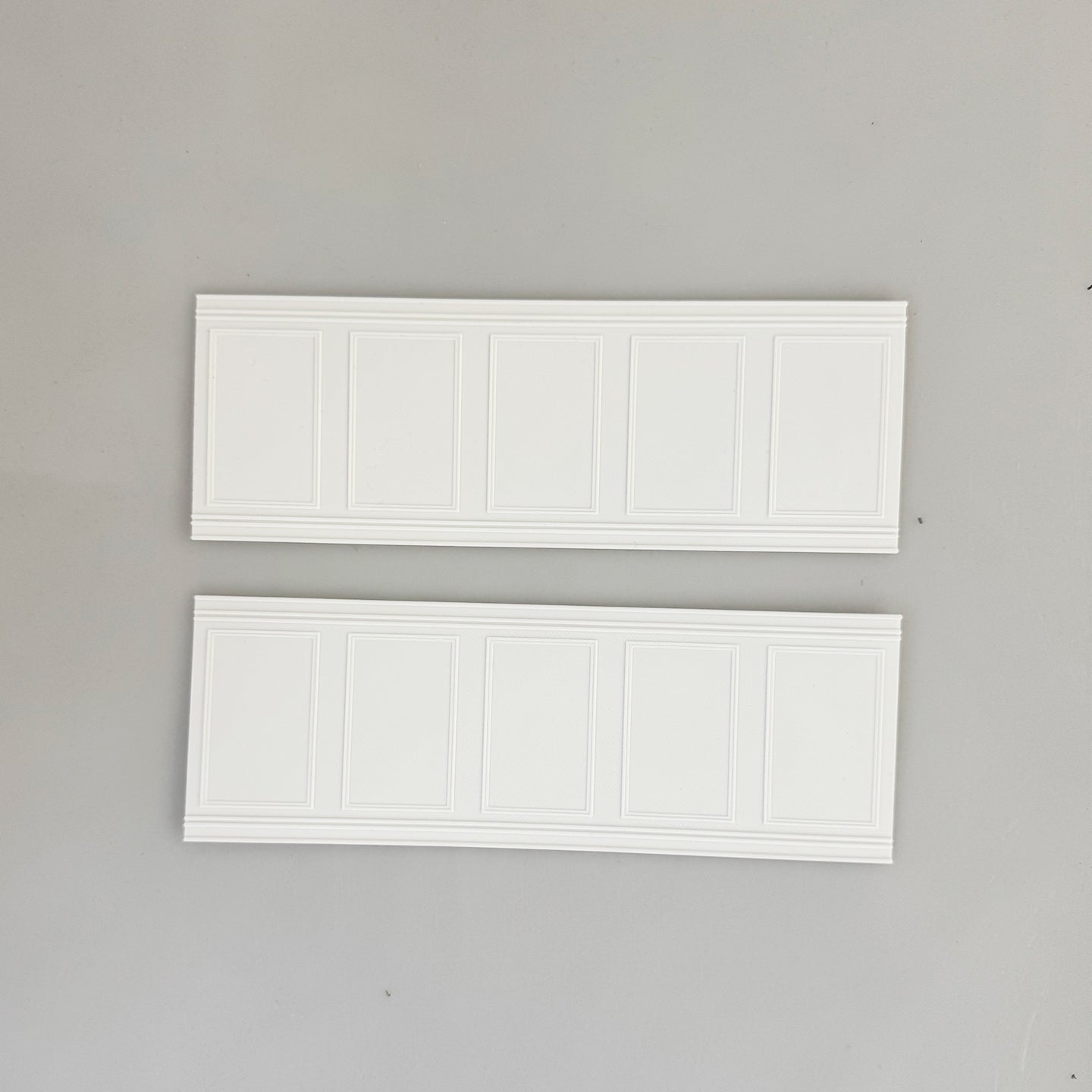 RHF12072B 1/12 Chair Rail 3D Printed Miniature Dollhouse Wainscoting - French Style Wall Panel Skirting Board Trim for 1/12 Scale Dollhouses (Customizable Decor Parts)
