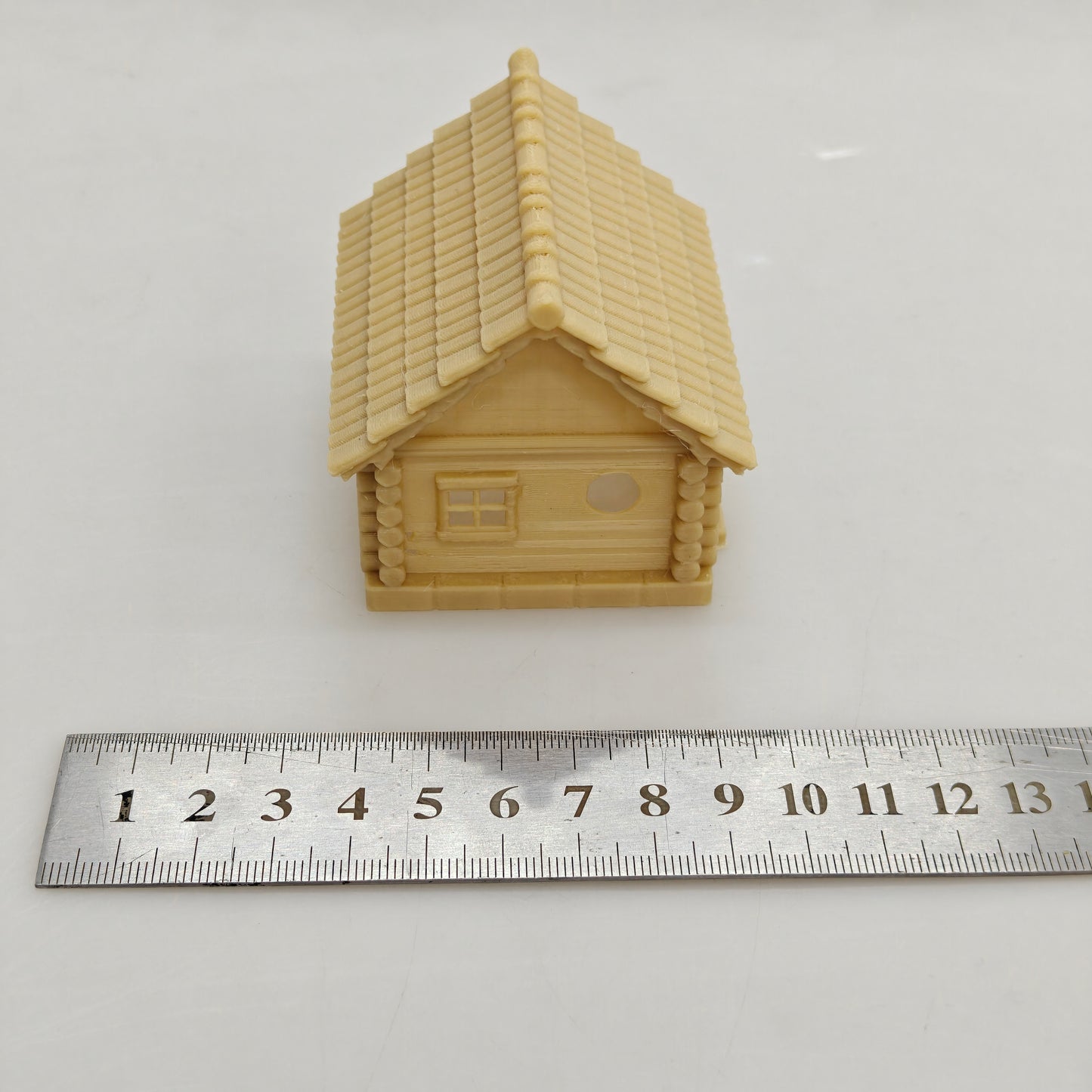 RHF0426 Farm-style bird-keeping wooden house with round windows Desktop Ornament Sand Table Architecture Architectural Model Miniature House Small-scale Landscaping