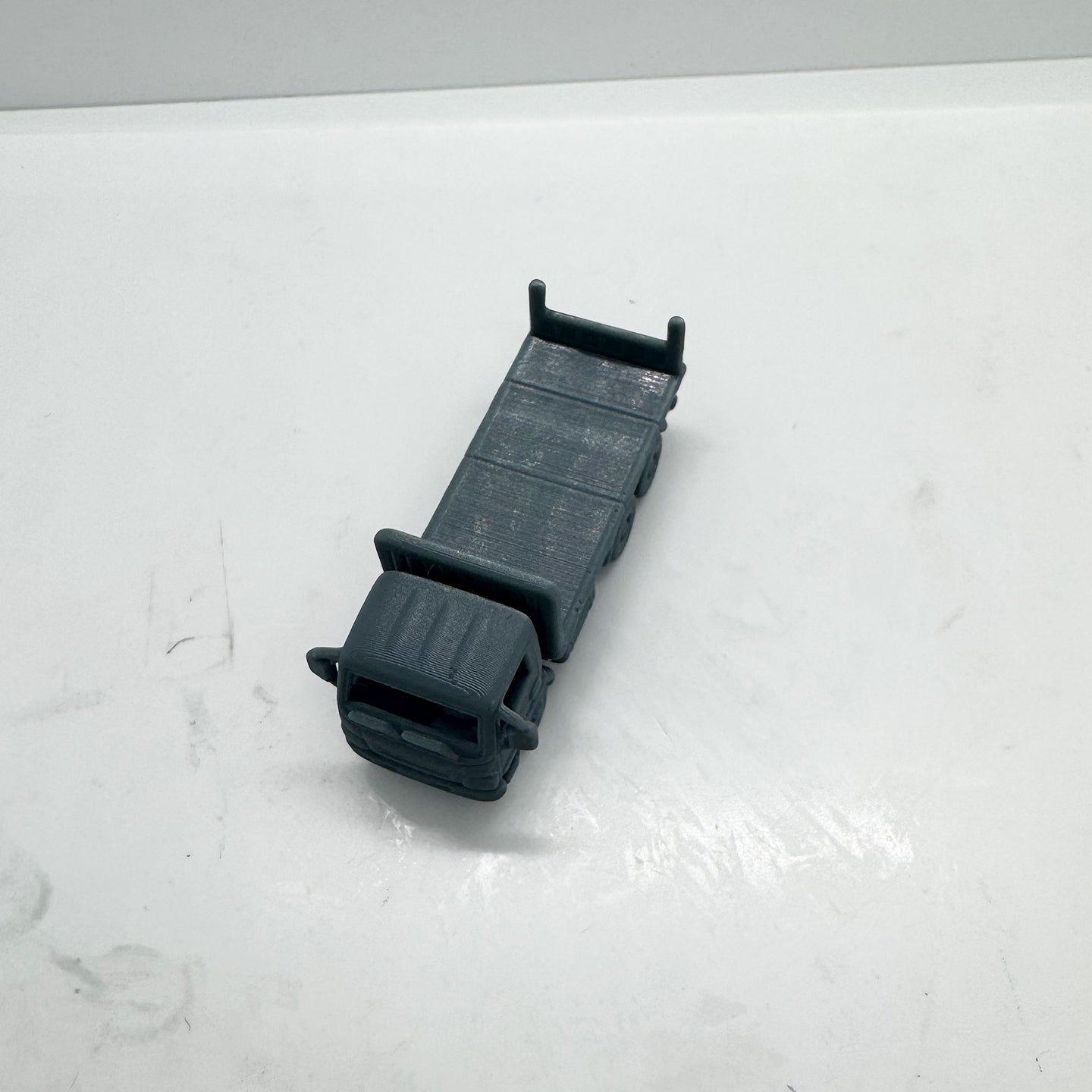 LYTS157 3D Printed Flatbed Truck - Cargo Truck Miniature Model for Dioramas Collection Displays