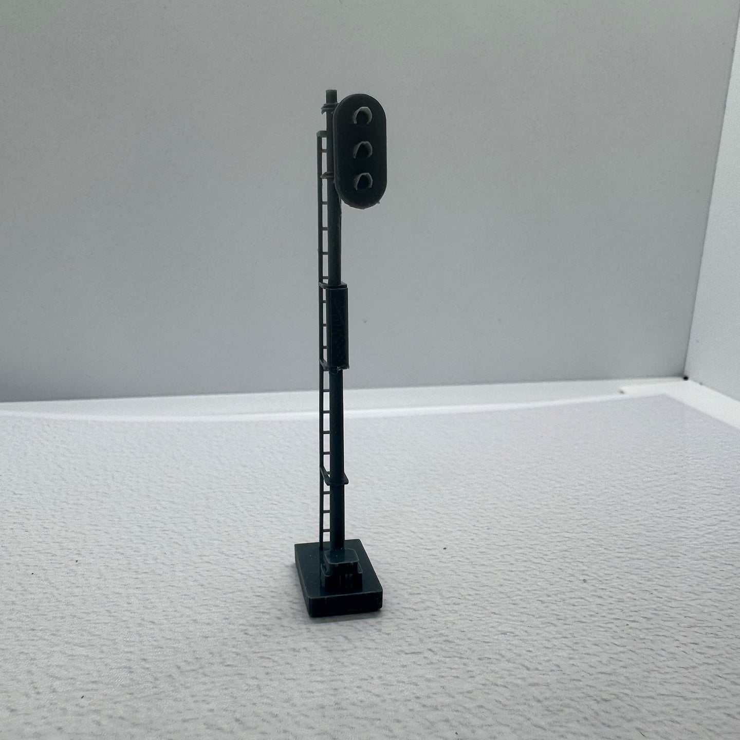 LYTS097  3D Printed Model Kit Model Railway Scenery Dwarf Block Signal And Bridge Set