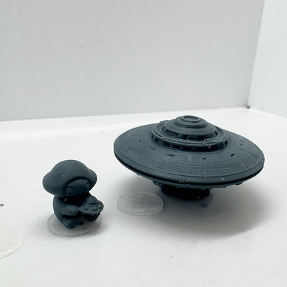 LYTS166 3D Printed Cute Alien UFO Set - Sci-Fi Miniature Model