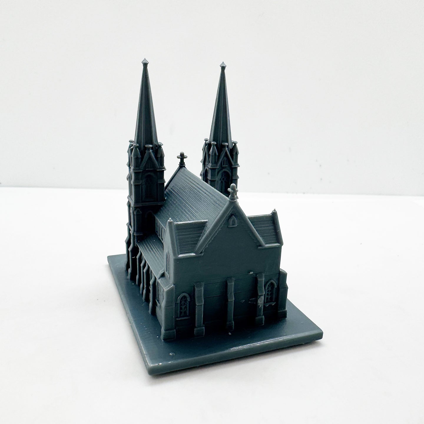 MRY-SFW LYTS130 3D Printed Gothic Style Double Spire Church Building Retro Cathedral Miniature for Diorama Builders Collectors or Religious Architecture Enthusiasts
