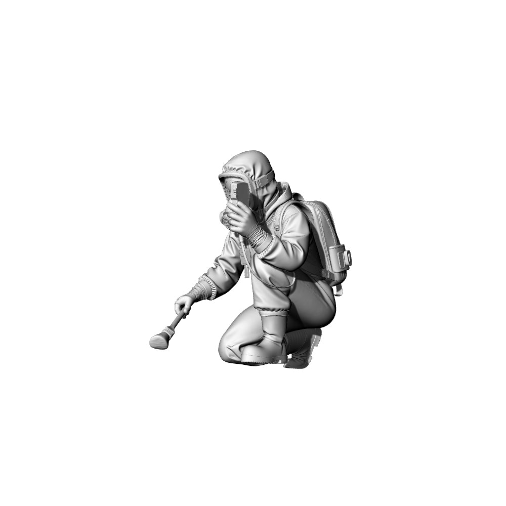MRY-SFW LYTS324 3D Printed Post-Apocalyptic Abandoned Bio-Lab Diorama Set with Hazmat Team & Secure Door for Tabletop Wargaming