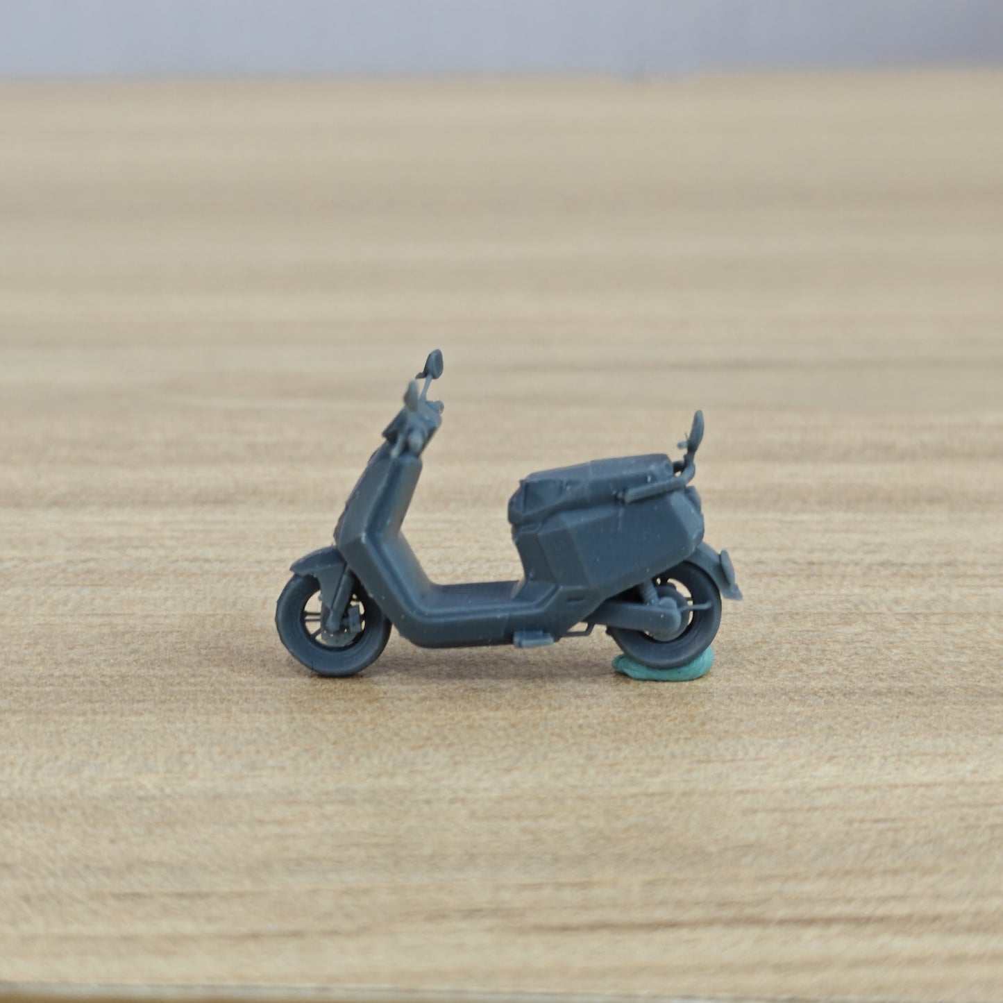 MRY-SFW LYTA571 Modern Geometric Angular Style Electric Scooter Motorcycle Model