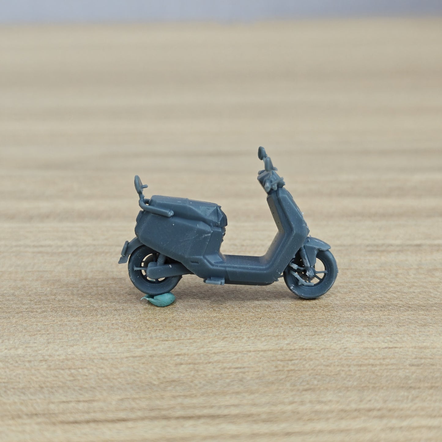 MRY-SFW LYTA571 Modern Geometric Angular Style Electric Scooter Motorcycle Model