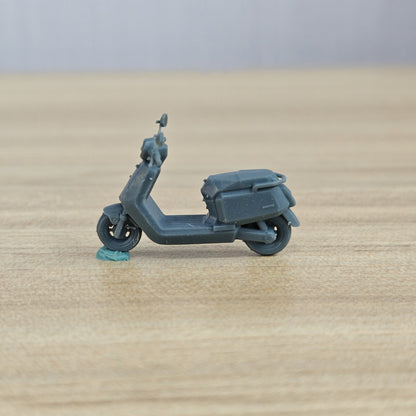 MRY-SFW LYTA563 Low Poly Style Retro Scooter Motorcycle Model