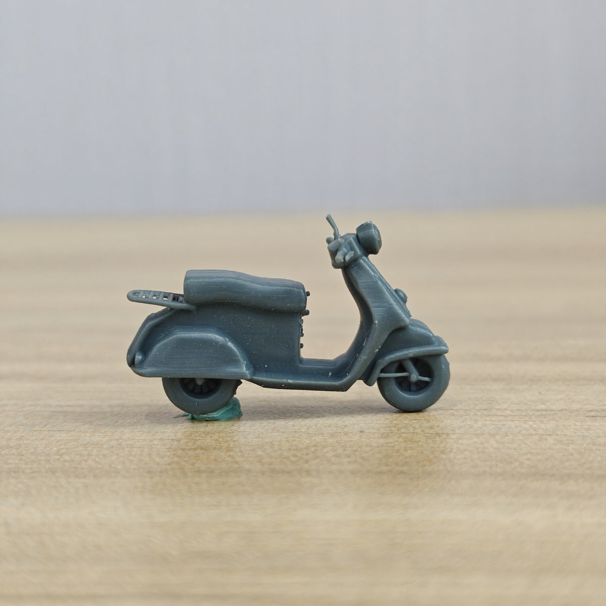 MRY-SFW LYTA541 French Italian Retro Mini Motorcycle Scooter – LCD 3D printed resin model kit, image 2