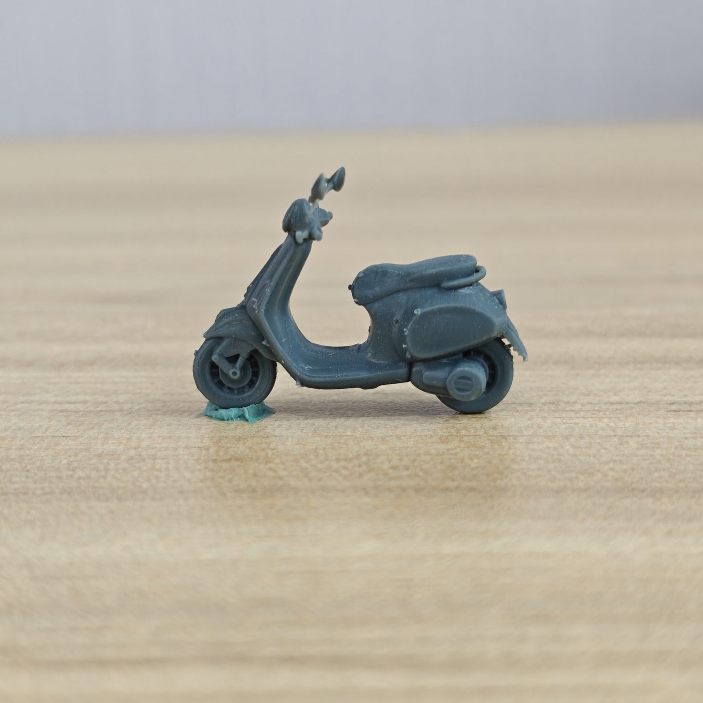 MRY-SFW LYTA535 Classic Vespa Style Retro Scooter Motorcycle Model