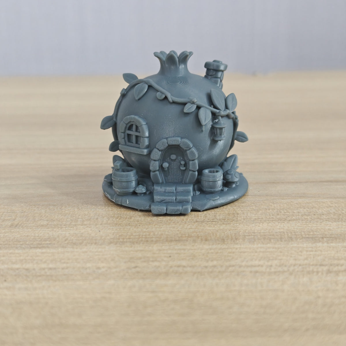 3D Printed Miniature Pomegranate House Scene - Whimsical Fantasy Diorama Decor for Model Display MRY-SFW LYTS177
