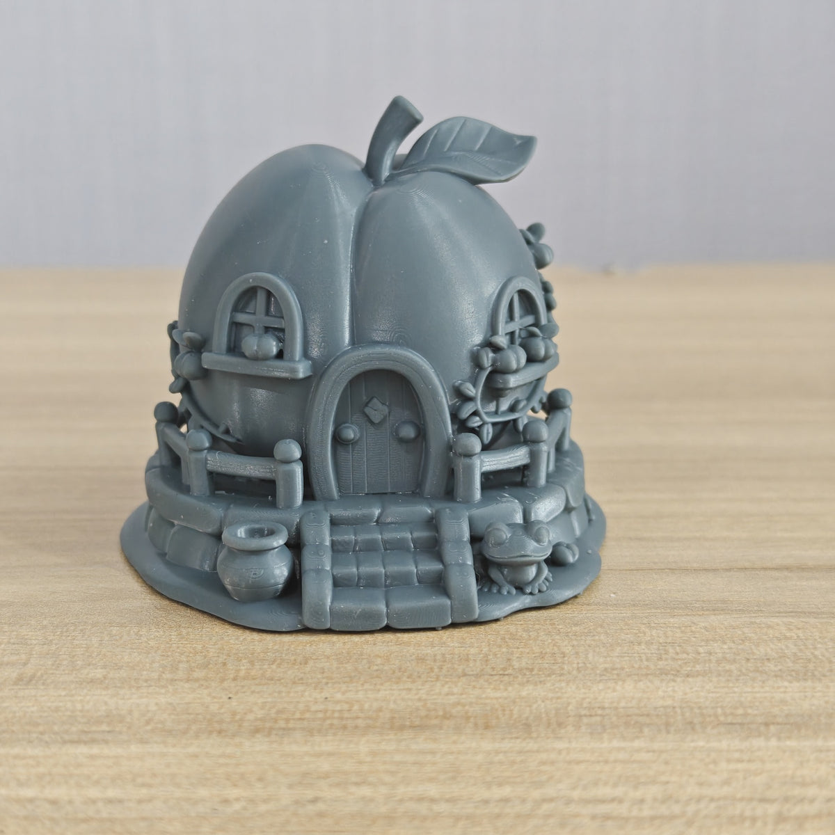 Peach House Miniature Model - 3D Printed Fairy Tale Diorama Decor Ornament MRY-SFW LYTS189