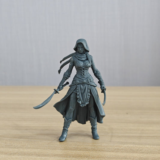 MRY-SFW LYTR1361 Desert Curved Blade Female Mercenary Fantasy Warrior 3D Printed Figure Model