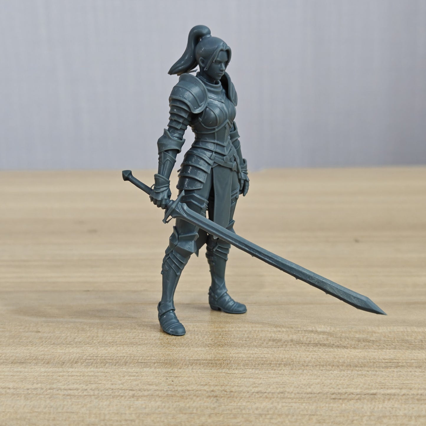 MRY-SFW LYTR1372 Heavy Armor Fantasy Female Sword Guard 3D Printed Figure Model
