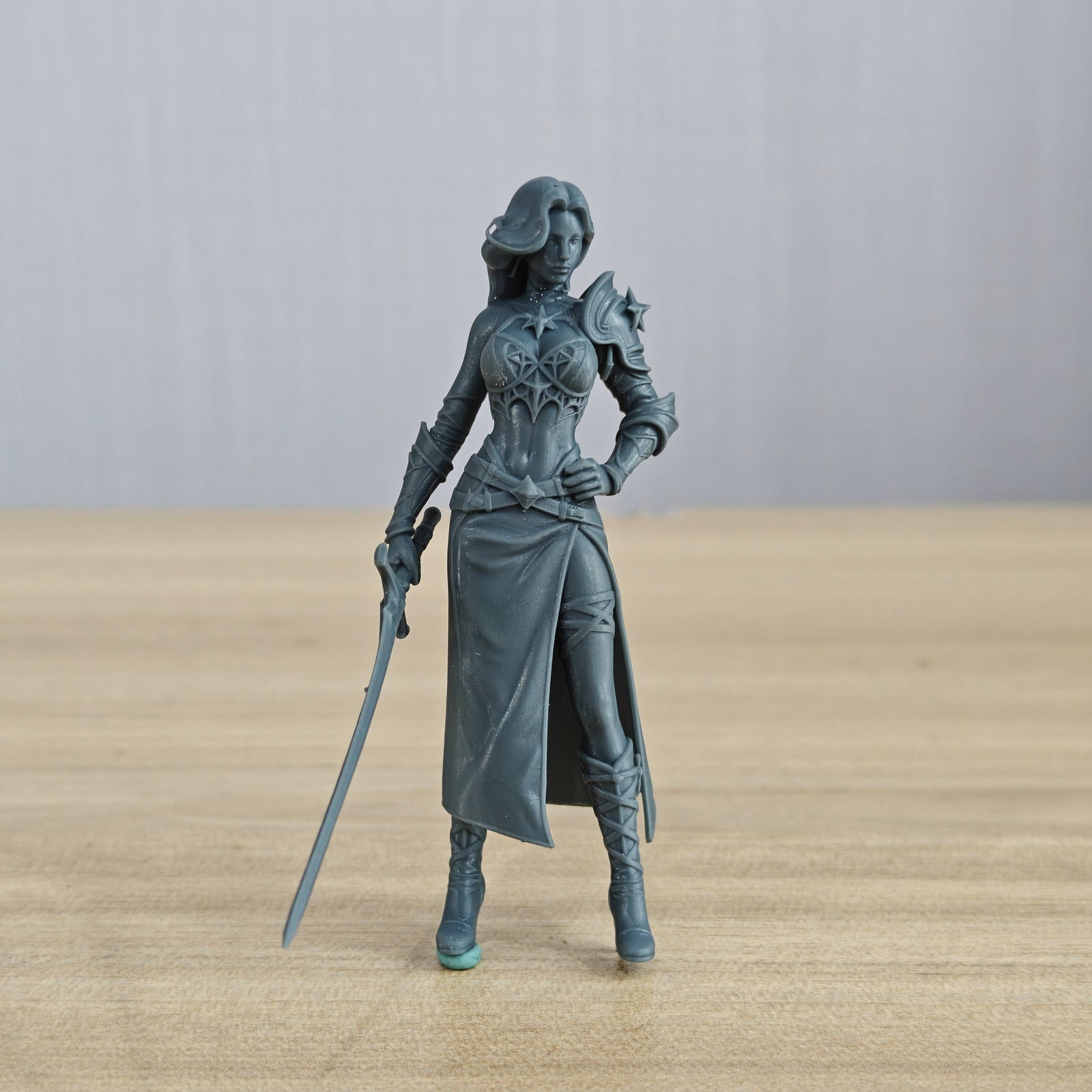 MRY-SFW LYTR1365 Star Ring Light Armor Female Swordsman Fant – LCD 3D printed resin model kit, image 1