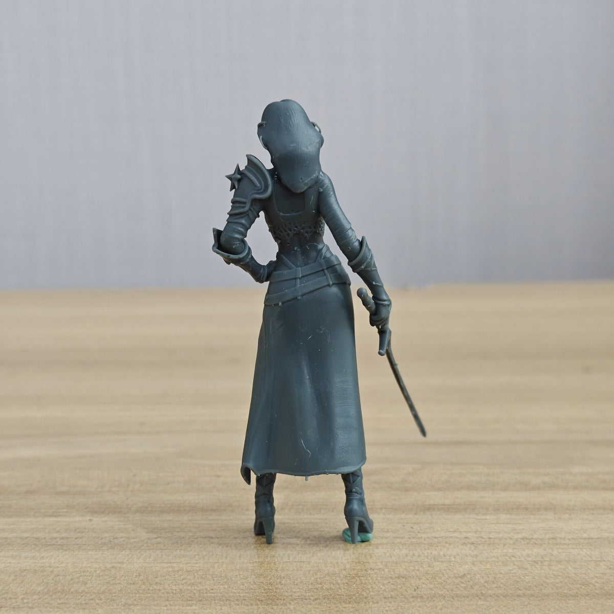 MRY-SFW LYTR1365 Star Ring Light Armor Female Swordsman Fant – LCD 3D printed resin model kit, image 2