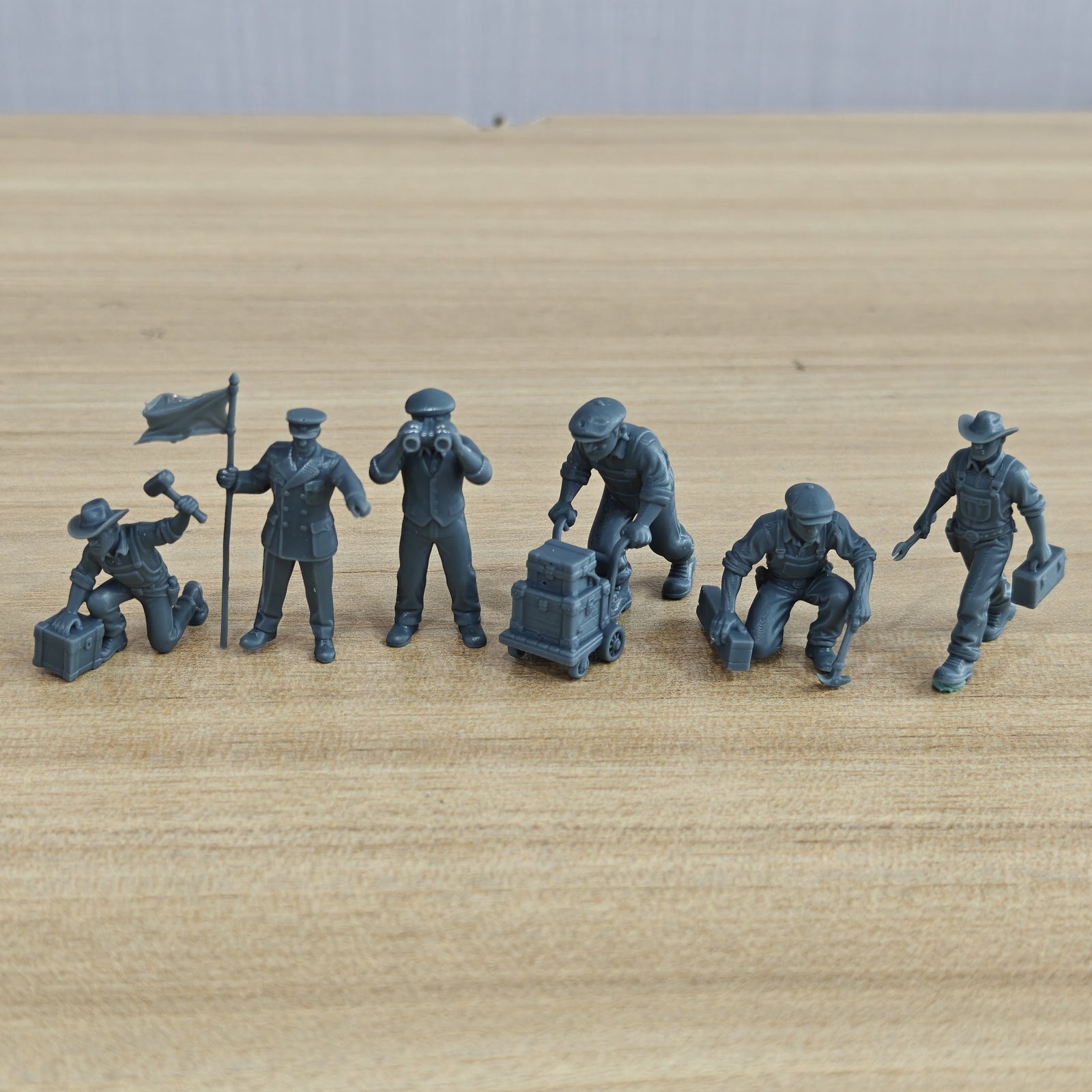 MRY-SFW LYTR1320 American Western Cowboy Railway Worker Six  – LCD 3D printed resin model kit, image 1