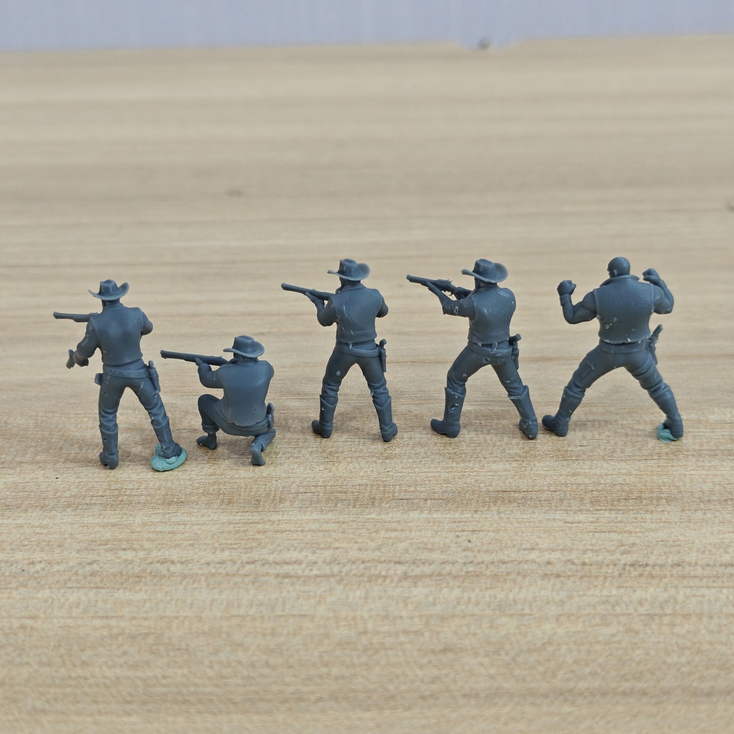 MRY-SFW LYTR1324 American Western Cowboy Hunter Five Person  – LCD 3D printed resin model kit, image 2