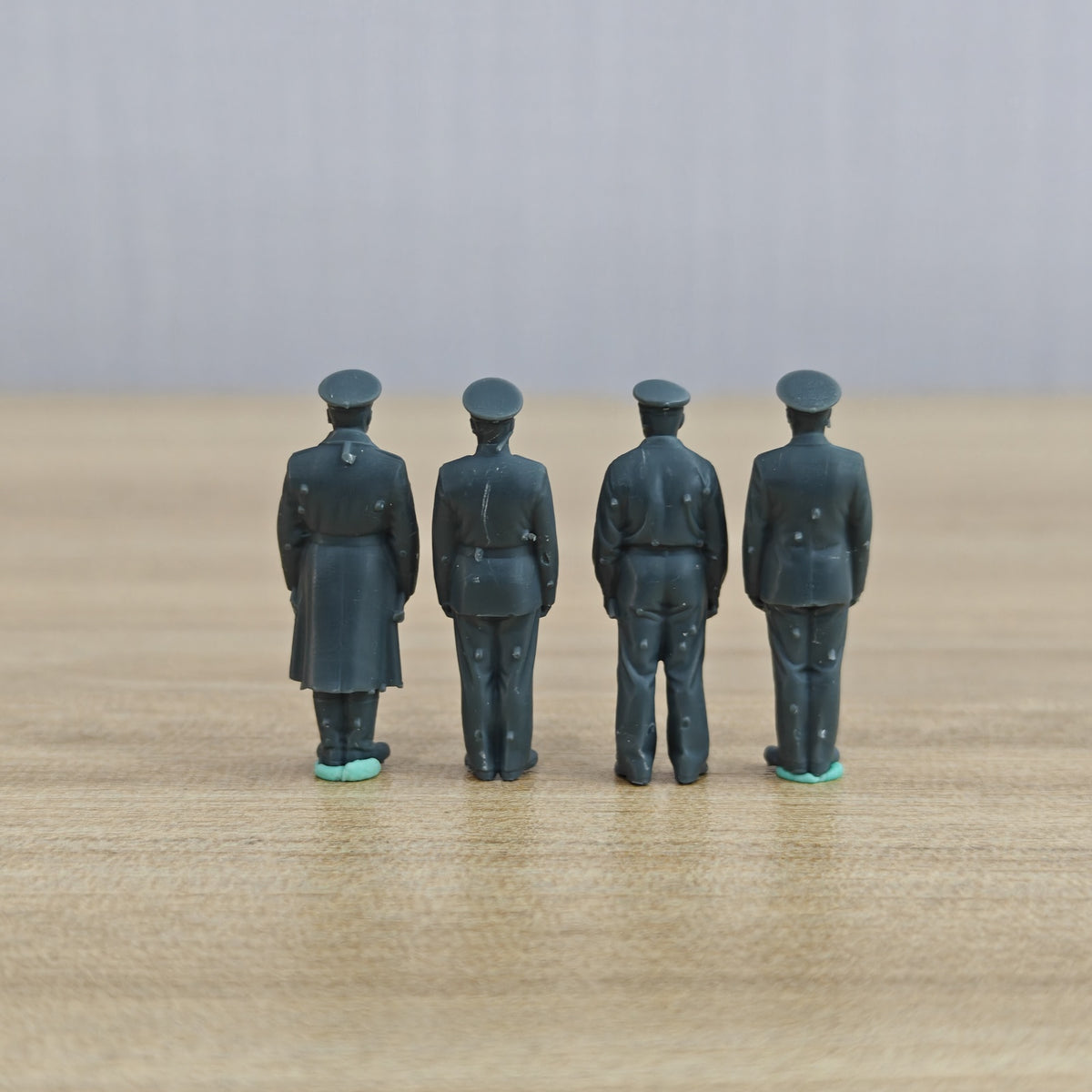 MRY-SFW LYWF008 WWII Soviet Naval Figures Officers 4 Man Set – LCD 3D printed resin model kit, image 2