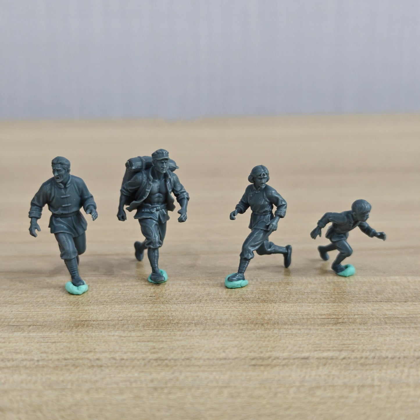 MRY-SFW LYTR1300 War of Resistance Against Japan Hurrying About 4 pcs