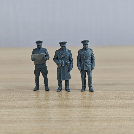 MRY-SFW LYWF009 WWII Soviet Naval Figures Naval Officers 3 M – LCD 3D printed resin model kit, image 1