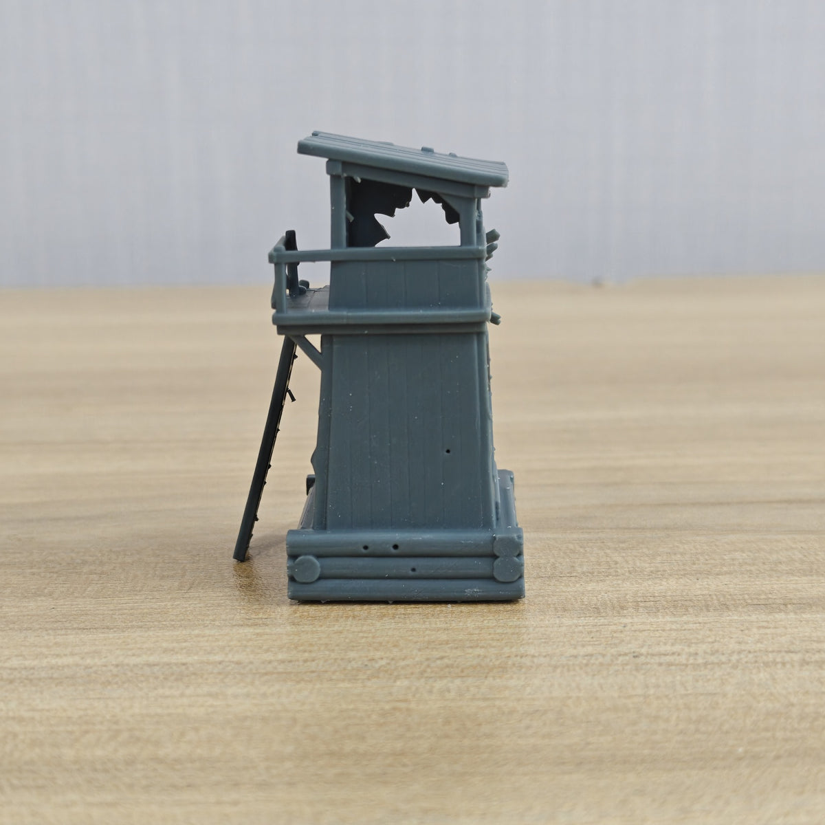 MRY-SFW LYTB1275 Ruined Building Series Damaged Wooden Watch – LCD 3D printed resin model kit, image 5