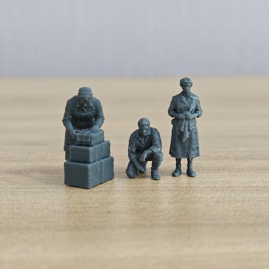 MRY-SFW LYTR1141 Dunkirk Civil Rescuers 3 pcs – LCD 3D printed resin model kit, image 1