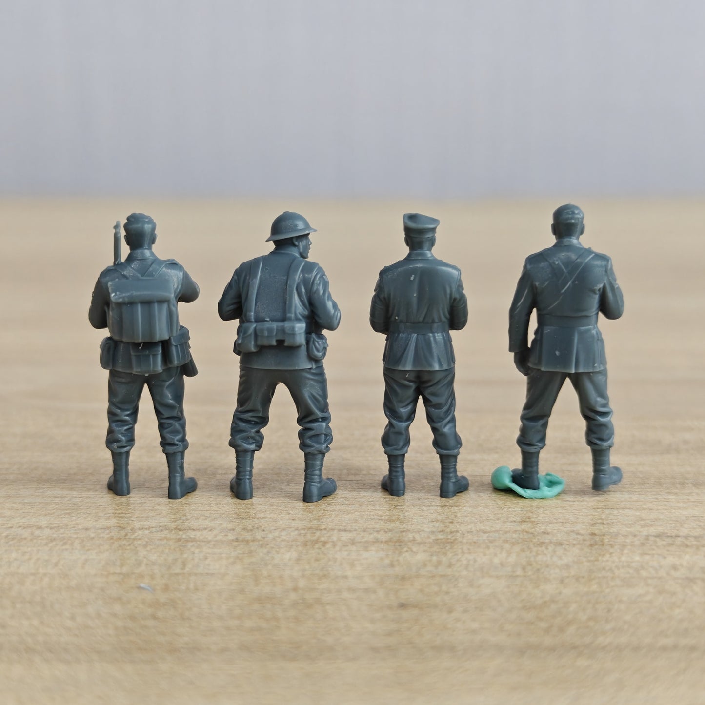 MRY-SFW SSTR1280 Dunkirk Evacuation British Officer Calming  – LCD 3D printed resin model kit, image 2