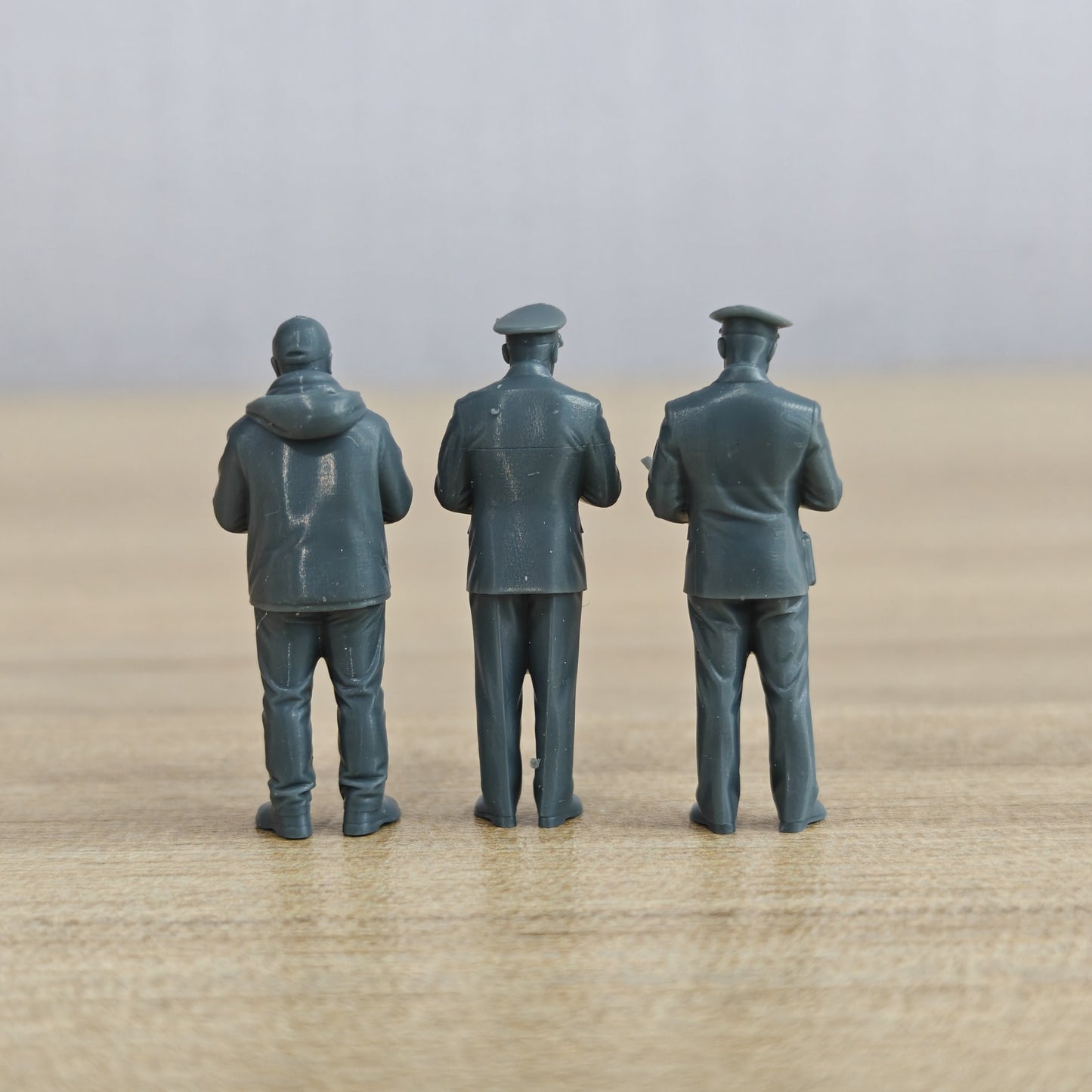 MRY-SFW SSTR1284 Dunkirk Evacuation British Civilian Father and Son Assisting Navy (3 Figures)