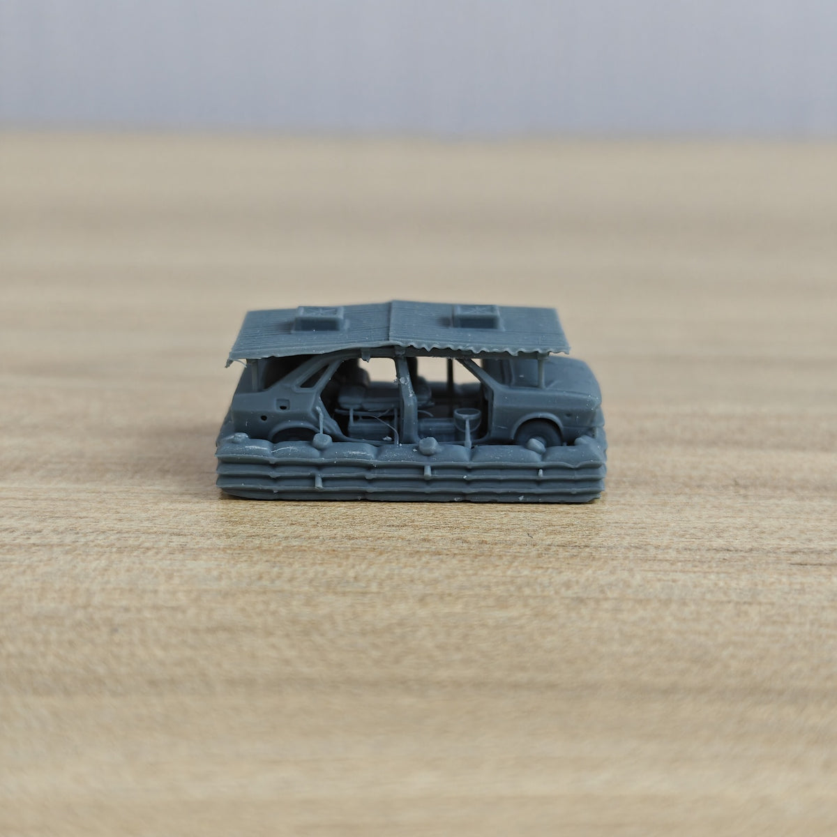 Wasteland Diorama Building – Junk Car Shell Shelter A MRY-SFW LYTB1132