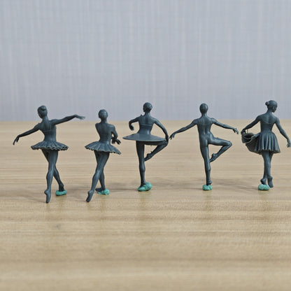 Modern Ballet Dancers Dance Group of 5 Miniature Car Diorama Figures Scene Props Accessories Resin MRY-SFW LYTR509